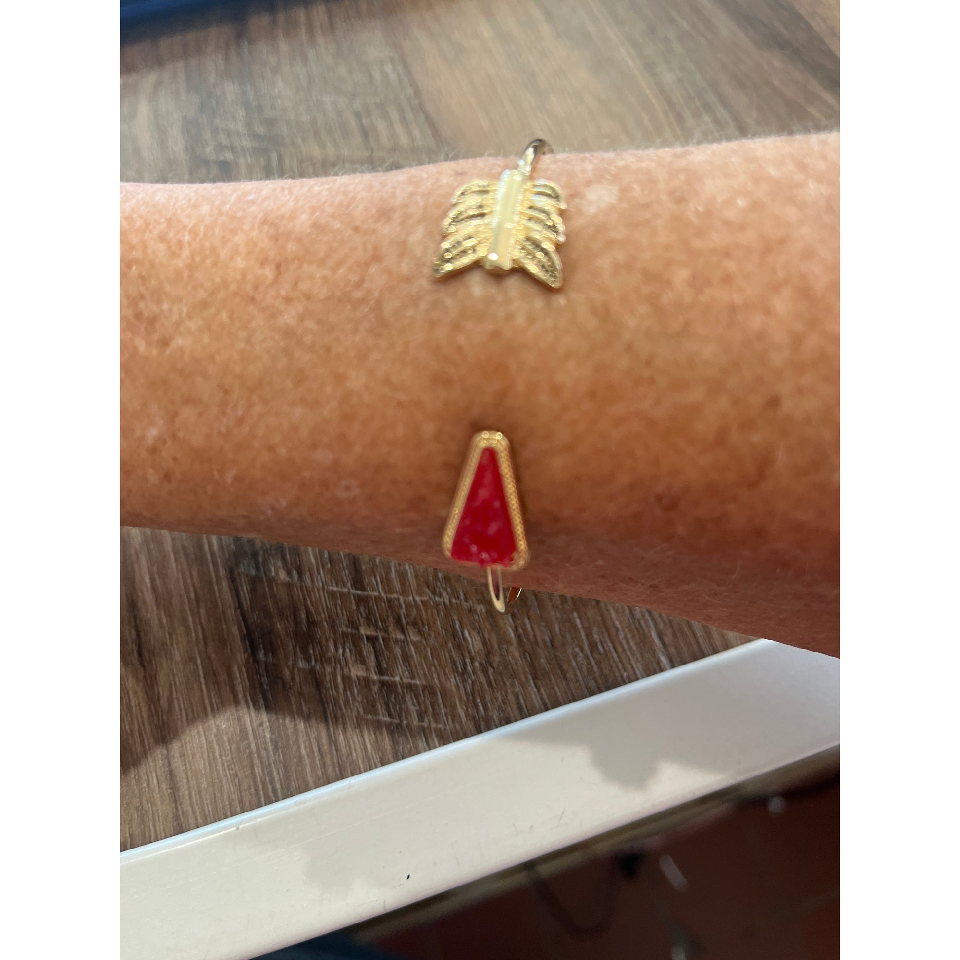 Garnet and Gold Arrow Bracelet.  Adjustable. Acrylic, Metal
