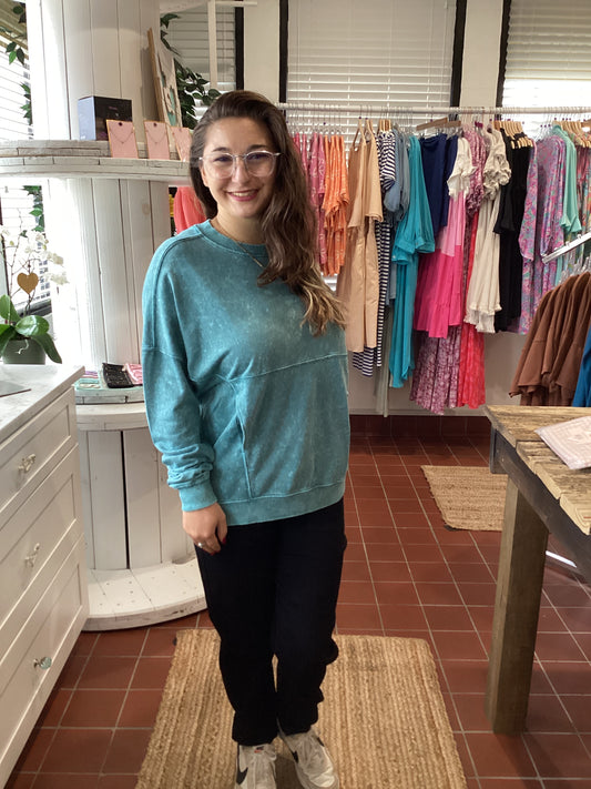 Jade Crewneck Lightweight Sweatshirt