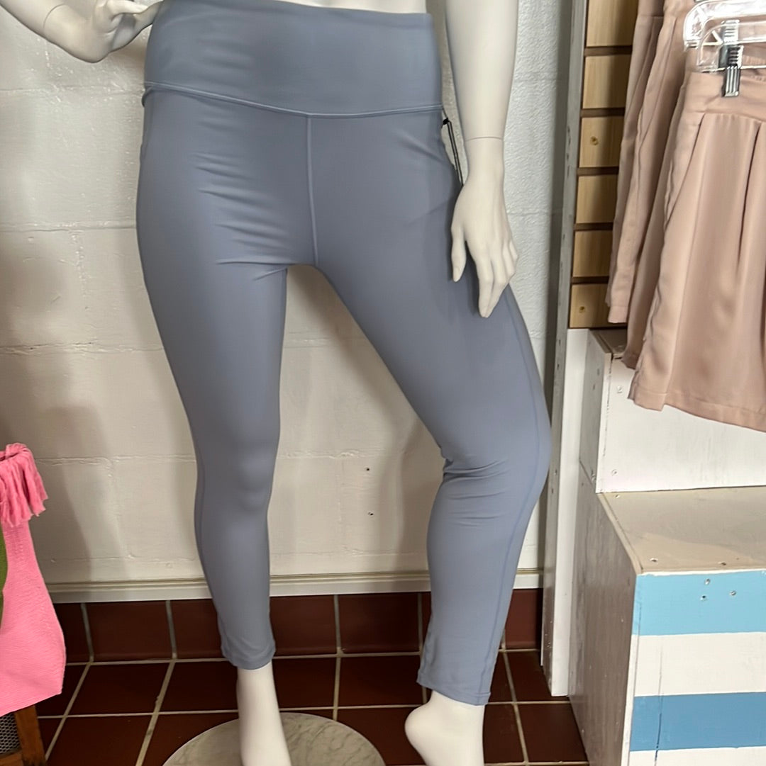 Mono B Curvy Size High Waist Essential Leggings. Ocean. Available in sizes XL-3XL. 80% Supplex, 20% Lycra. XL Waist 31.5" 1X Waist 33.5" 2XL Waist 35.5" 3XL Waist 38" Inseam 24"