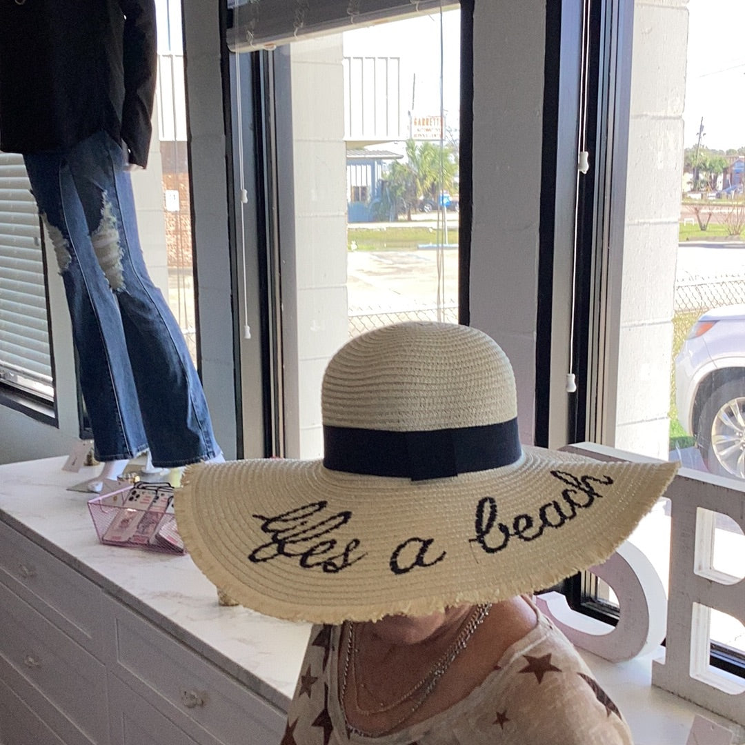 Life's a Beach sun hat 17.25 Diameter