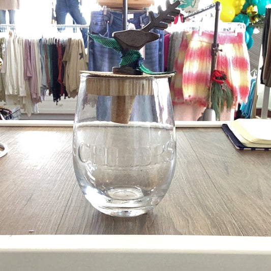 Wine glasses with reindeer wine cork