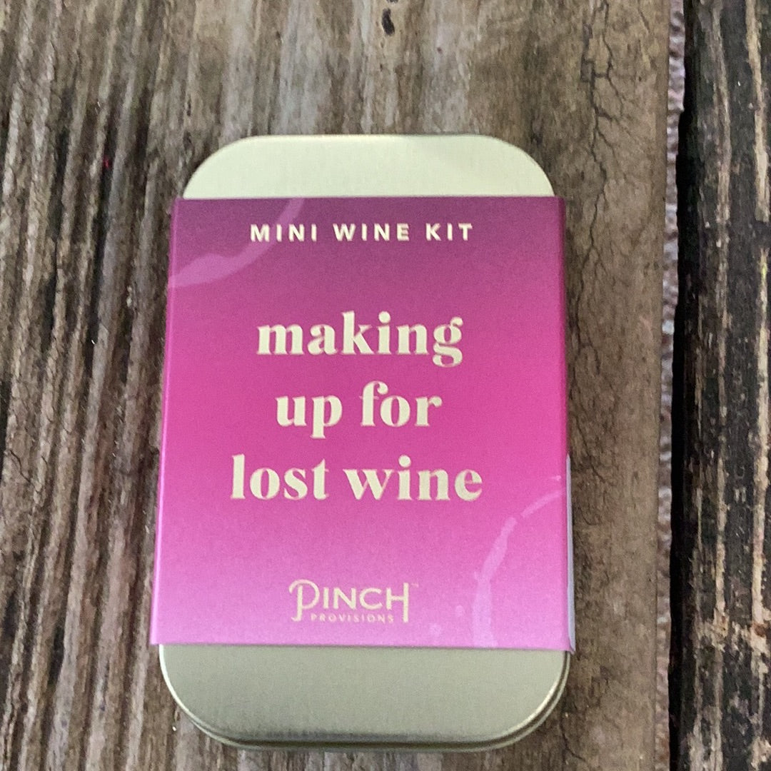 Pinch Provisions Mini wine kit - Sunshine Boutique